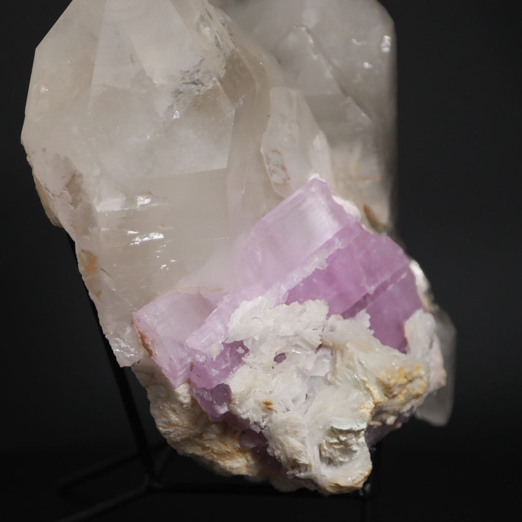 Quartz Crystal and Kunzite Nagar Valley, Pakistan