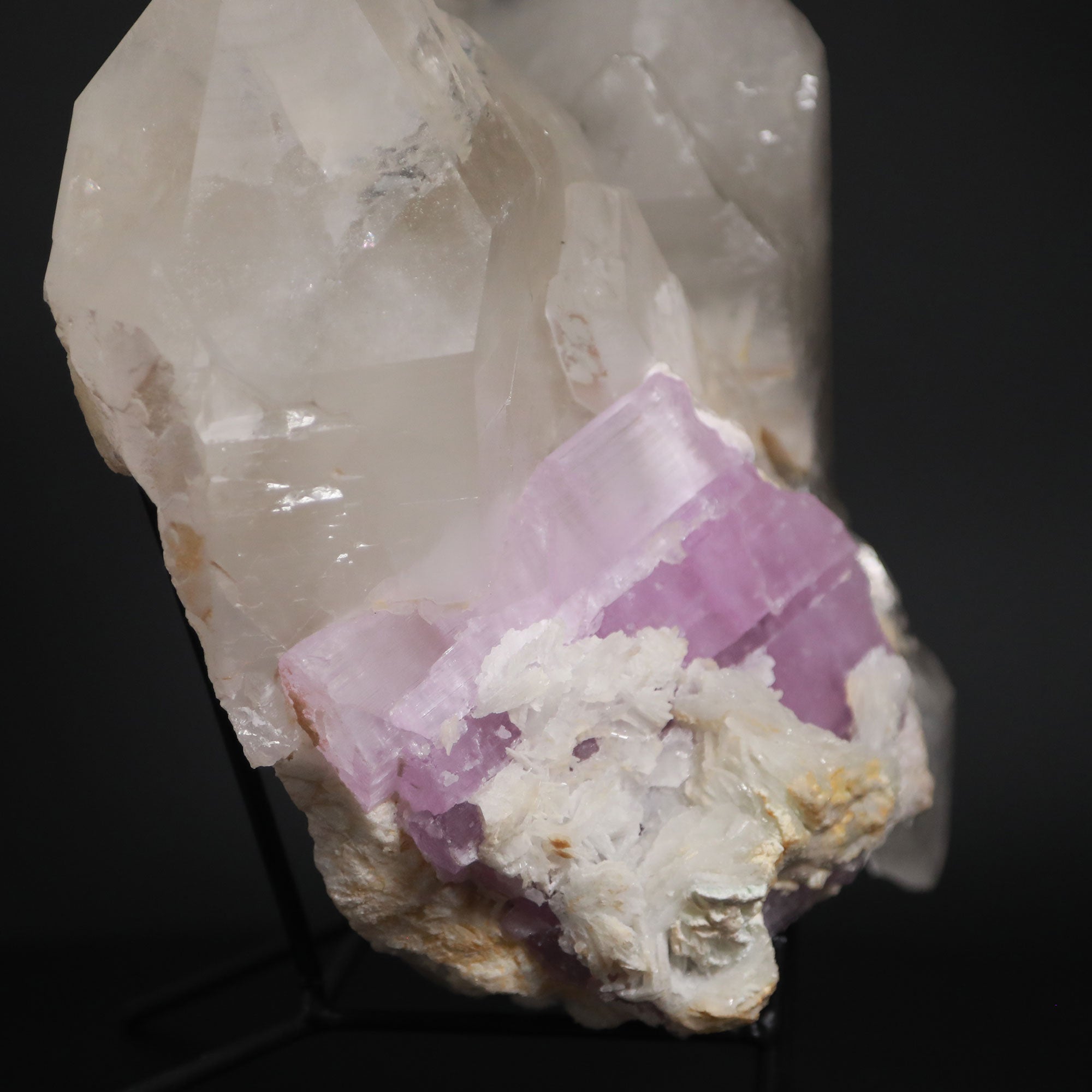 Quartz Crystal and Kunzite Nagar Valley, Pakistan